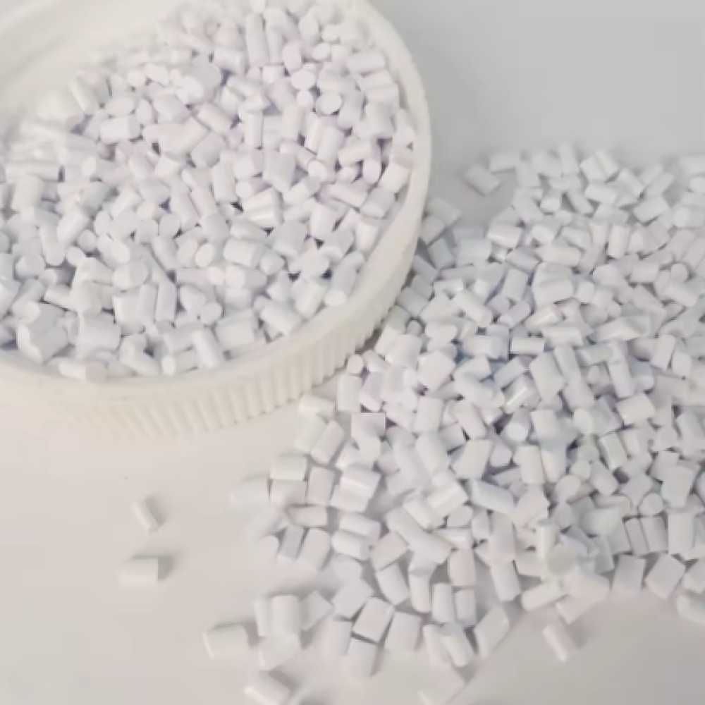 White masterbatch